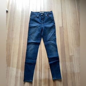Skinny Levi Jeans